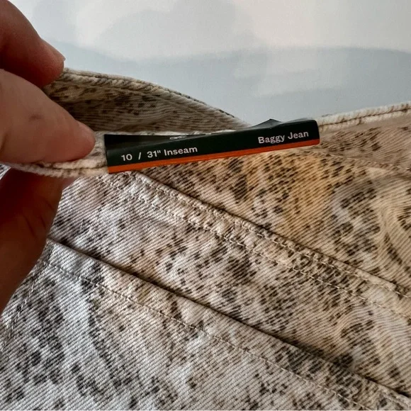 NWT Wild Fable Snakeskin Pattern Baggy Jeans- Size 10 - Picture 8 of 11